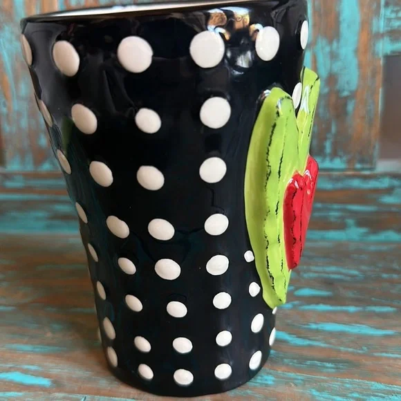 Demdaco HeARTful Home Heart 3D Mug by Tracy Pesche Black Green Red White - Picture 8 of 8